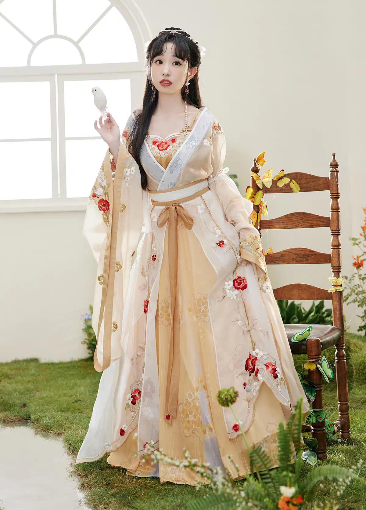 出租迪士尼聯名漢服貝兒Beauty and the Beast 美女與野獸